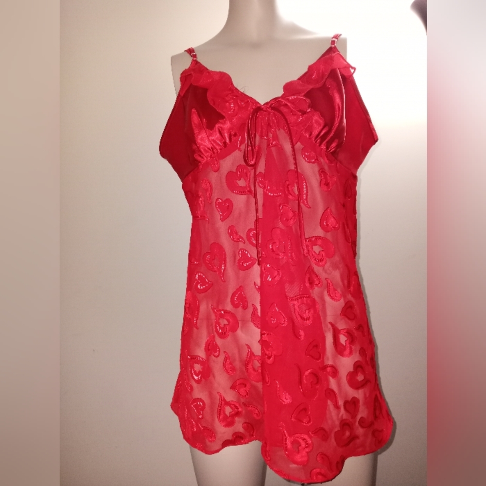 Vintage red heart slip size large